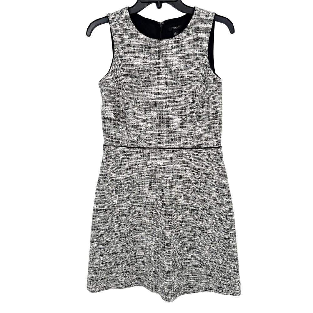 Ann Taylor Black White Sleeveless Fit Flare Dress Size 4 Petite Cotton Blend